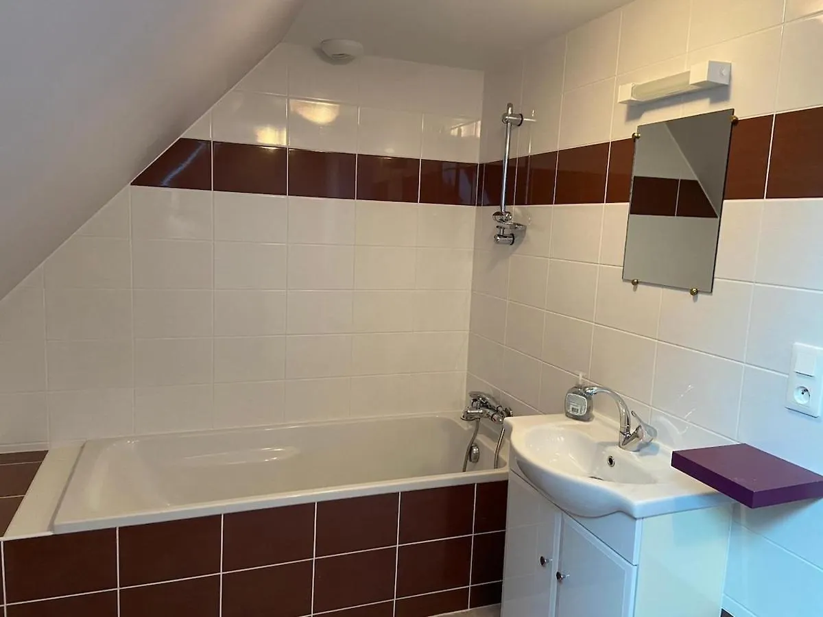 Maison Au Calme Ploezal Holiday home