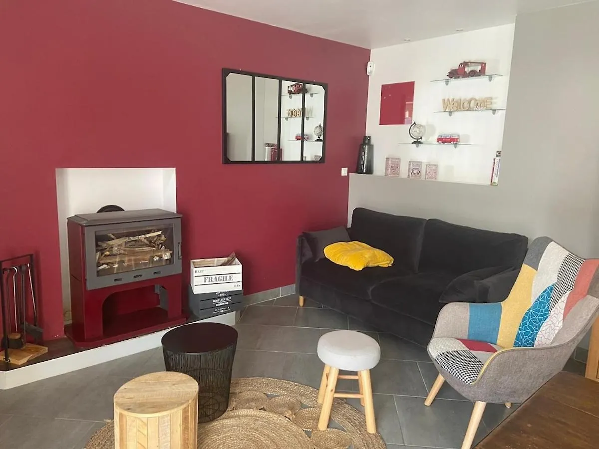 Holiday home Maison Au Calme Ploezal